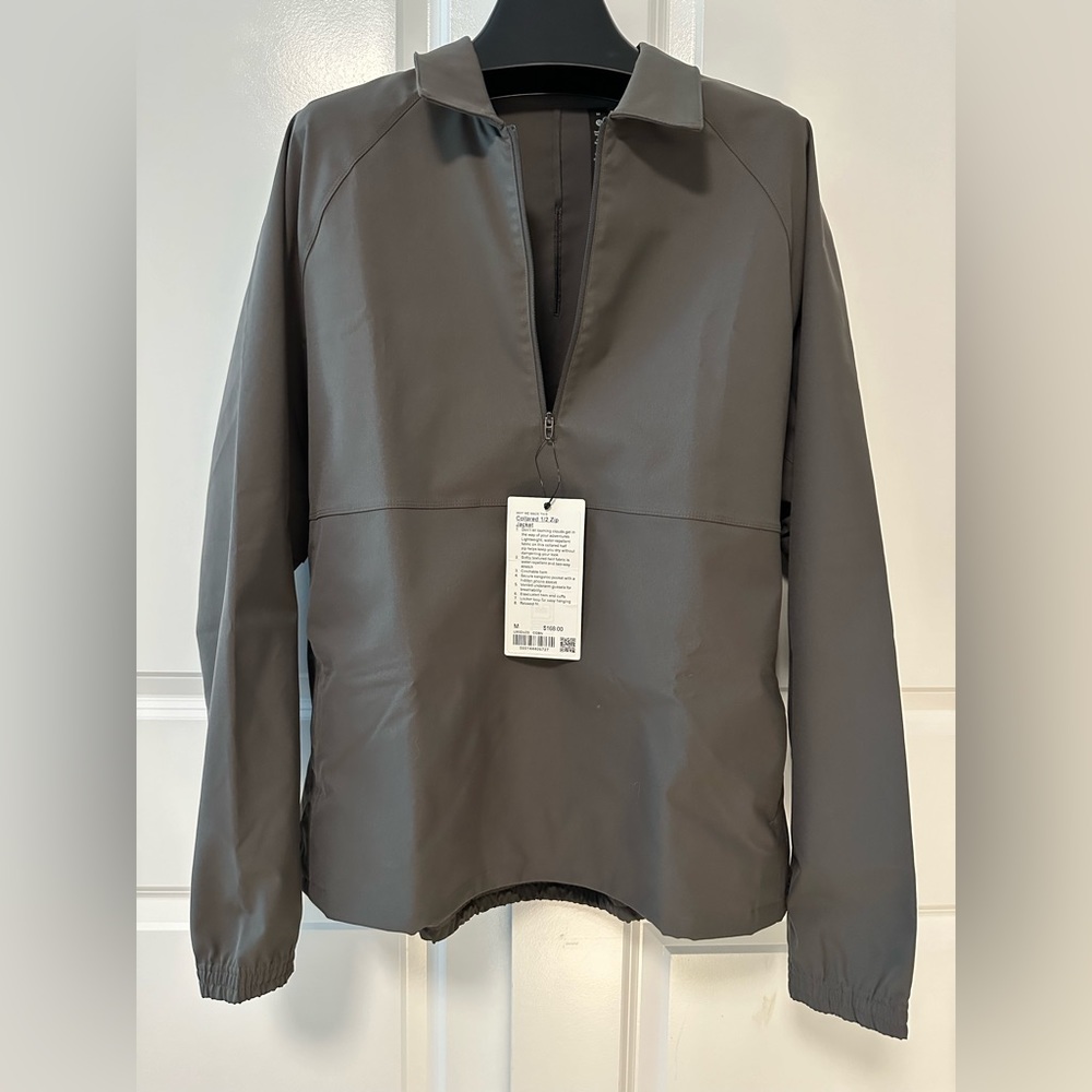 Lululemon 1/2 zip collared jacket, new with tags, size M